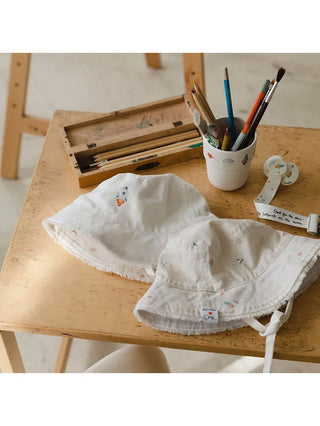 Elodie Hatt med Skärm Lekplats Rymdland