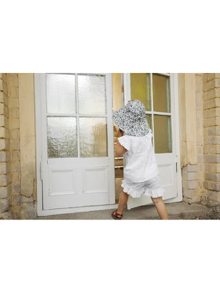 Elodie Solhatt Garden Leo Toile